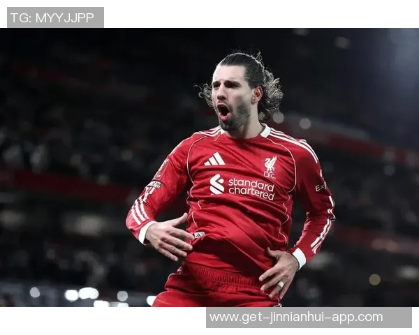 彭南特对利物浦不签右后卫表示失望希望球队能有替补球员坐板凳 彭南特对利物浦不签右后卫表示失望希望球队能有替补球员坐板凳